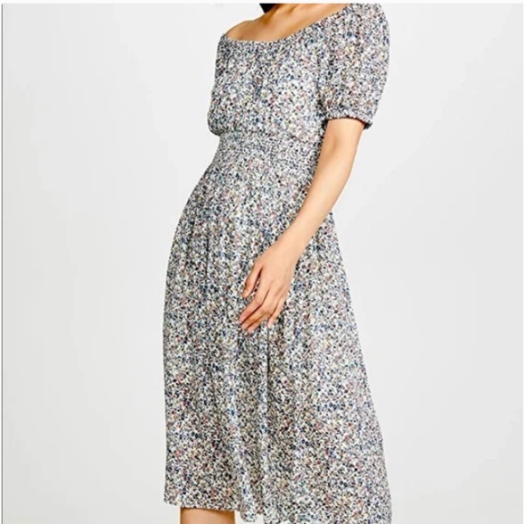 Madewell Dresses & Skirts - Madewell Smock-Waist Peasant Midi Floral Dress